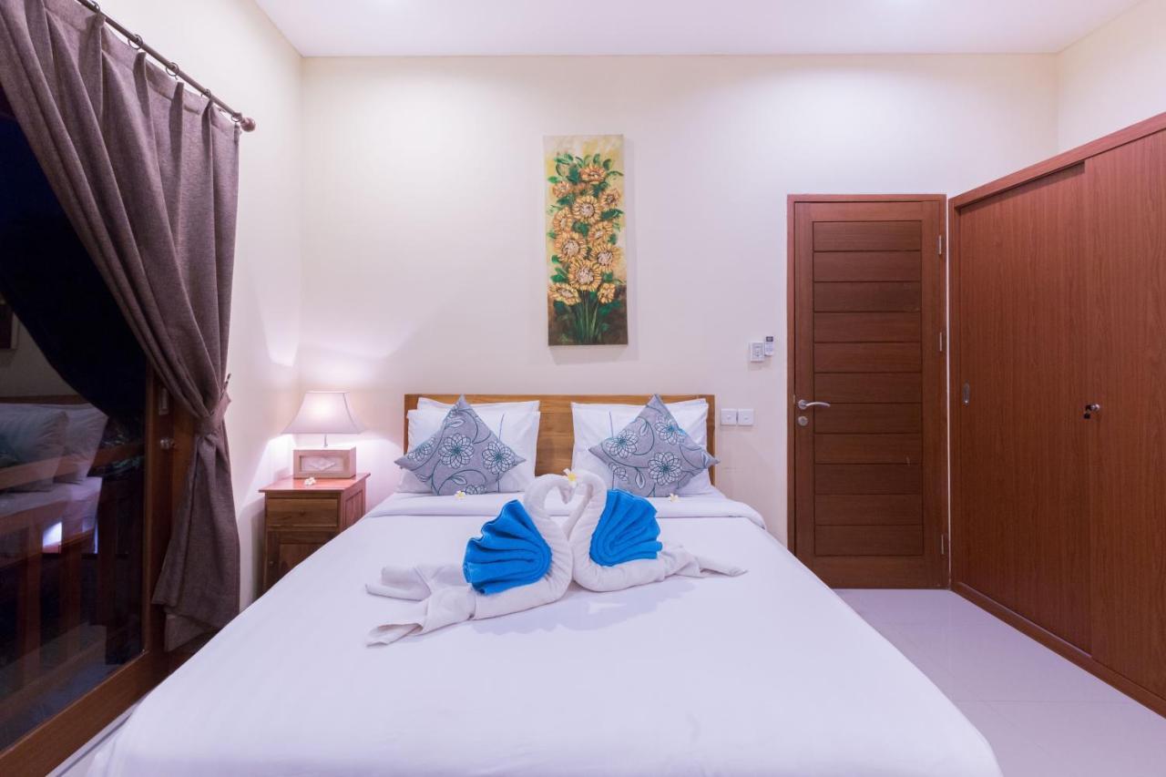 Villa Hitam Putih Legian Bali Seminyak Exterior foto
